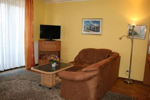 המבורג Albertus Paris Aparthotel מראה חיצוני תמונה